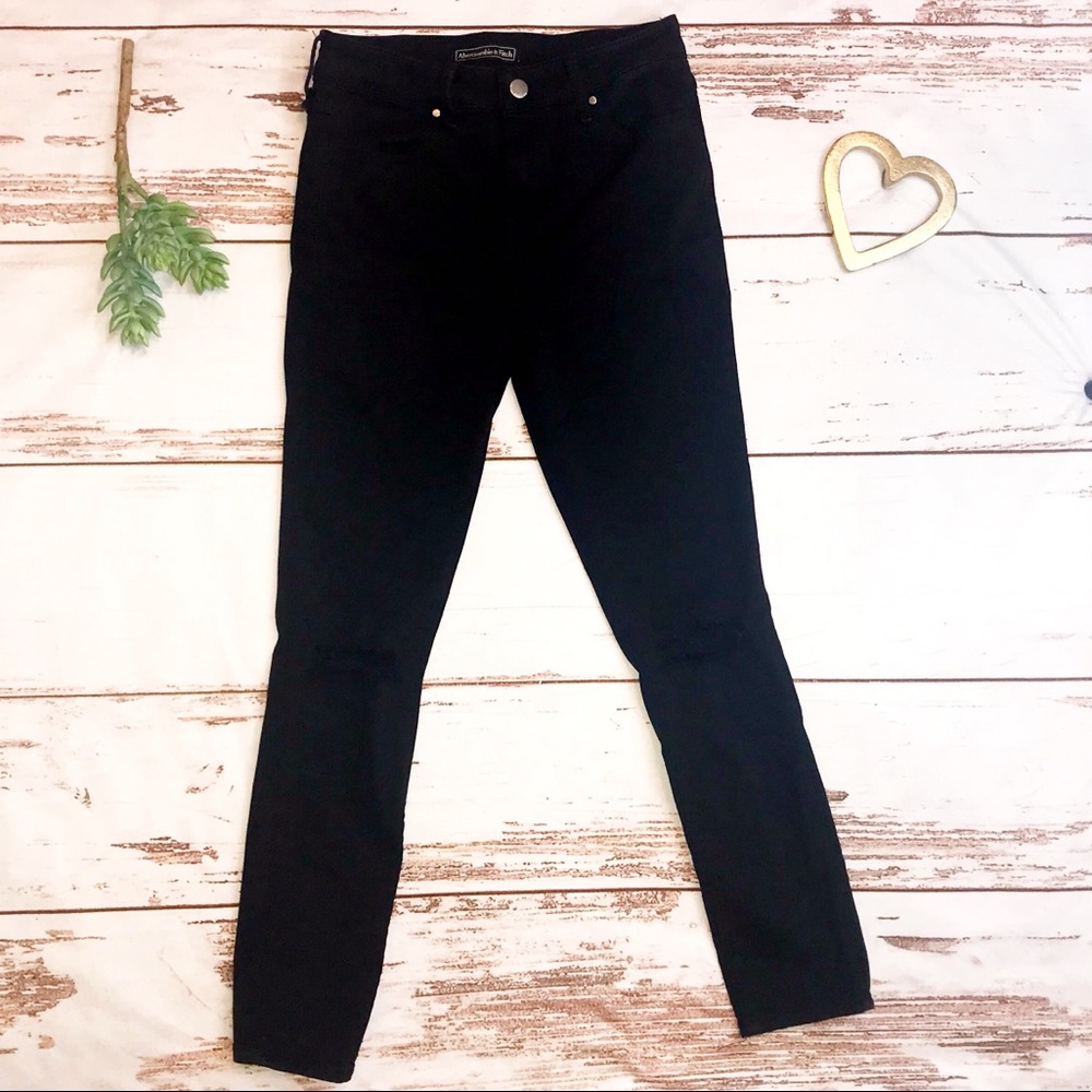 Abercrombie and Fitch black skinny jeans 26/26
